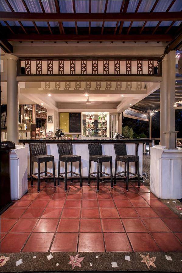 Centara Villas Phuket Karon Екстериор снимка