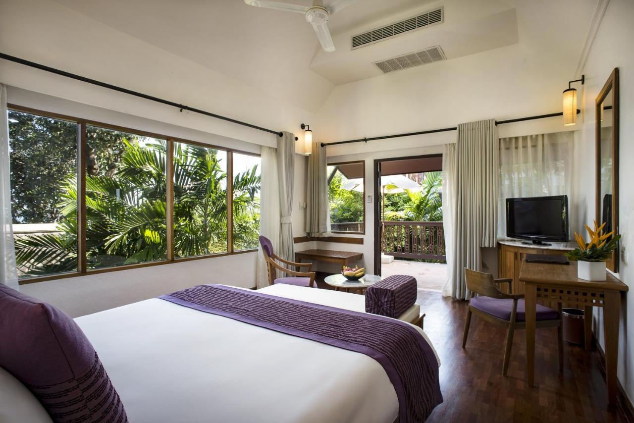 Centara Villas Phuket Karon Екстериор снимка
