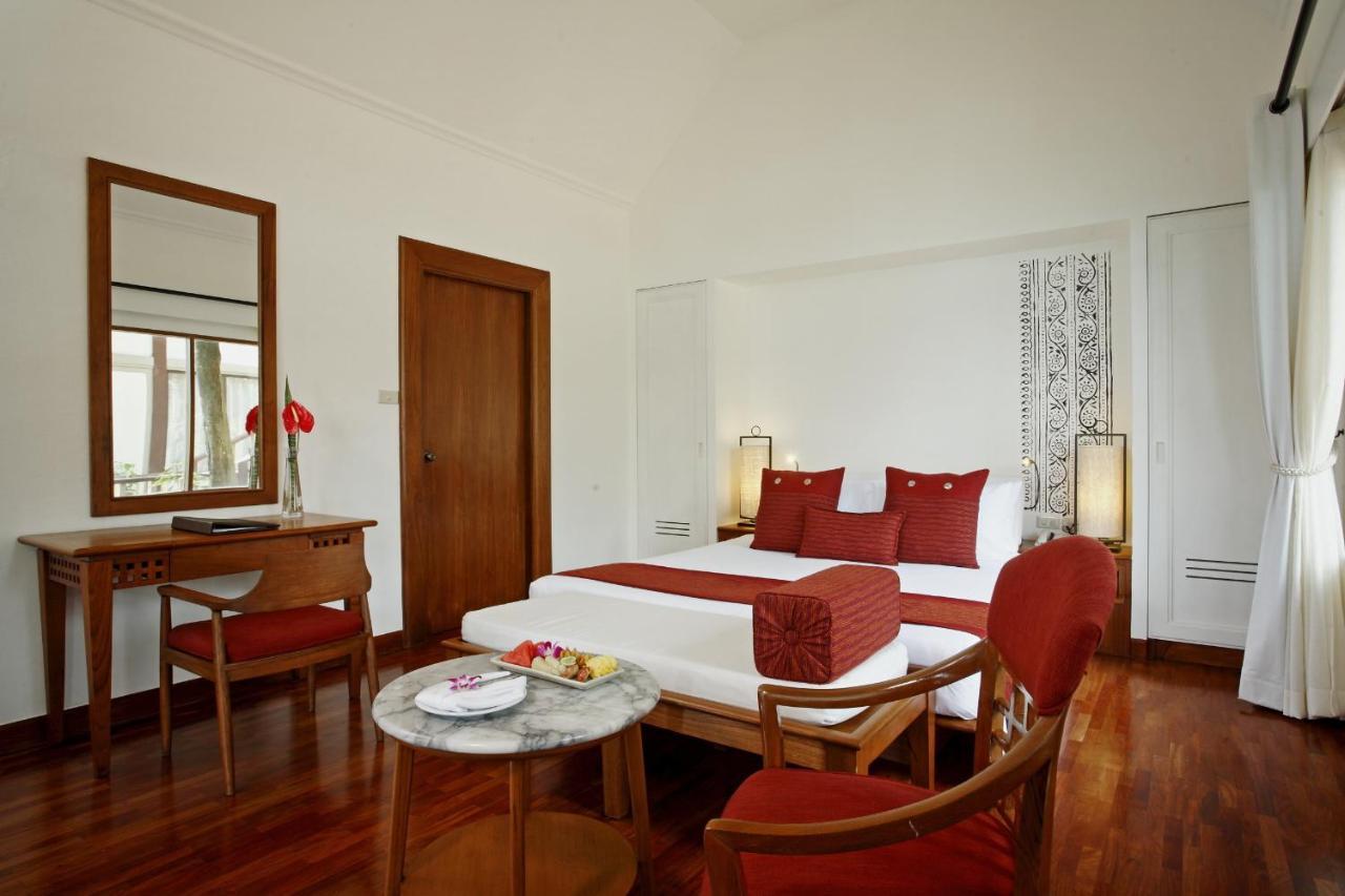 Centara Villas Phuket Karon Екстериор снимка