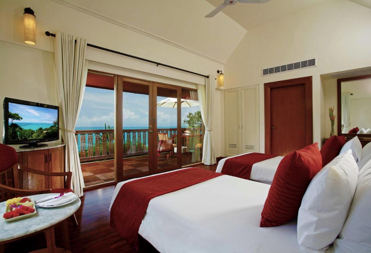 Centara Villas Phuket Karon Екстериор снимка